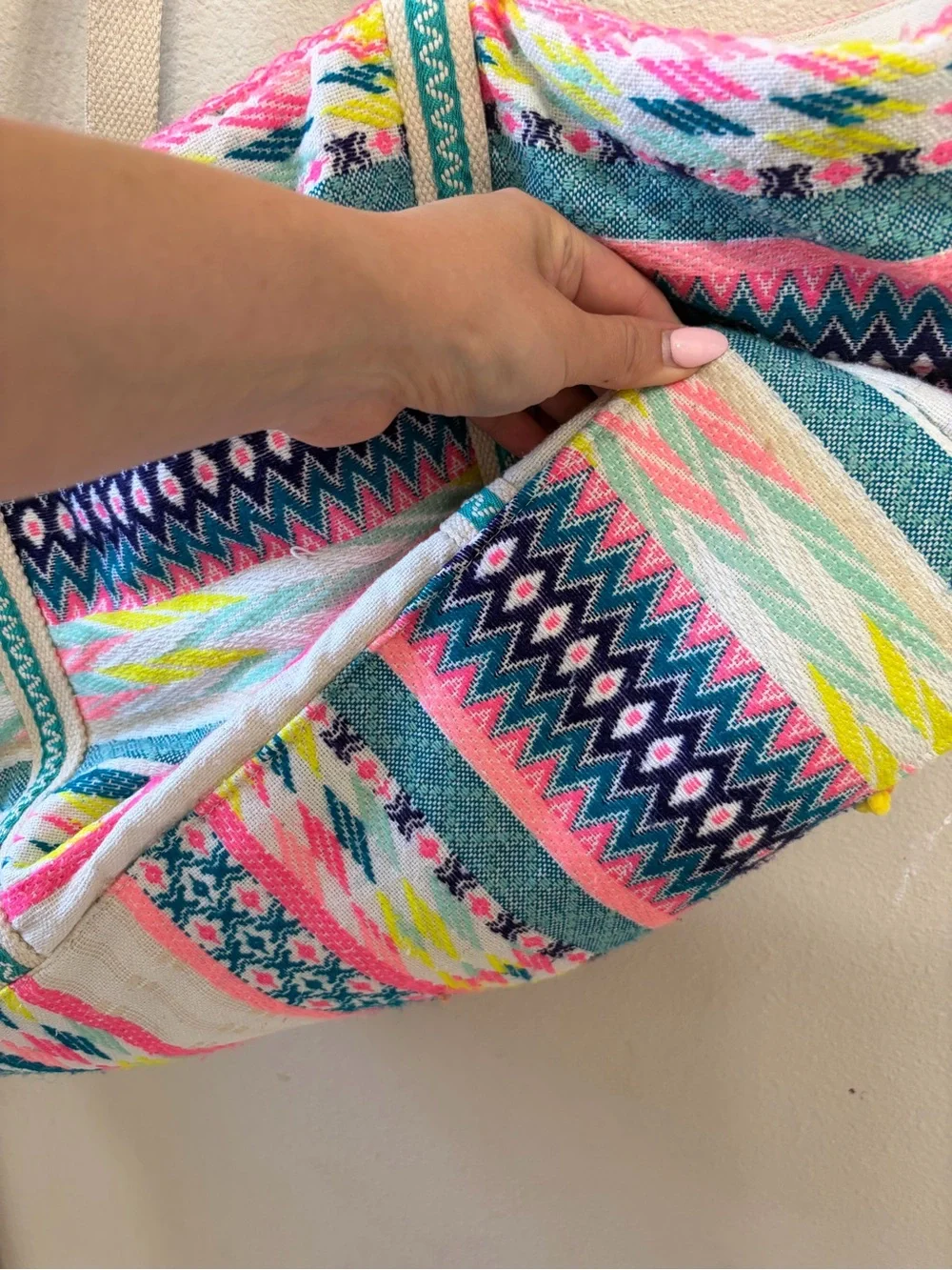 Colorful Boho Pom-Pom Beach Tote - Multicolor